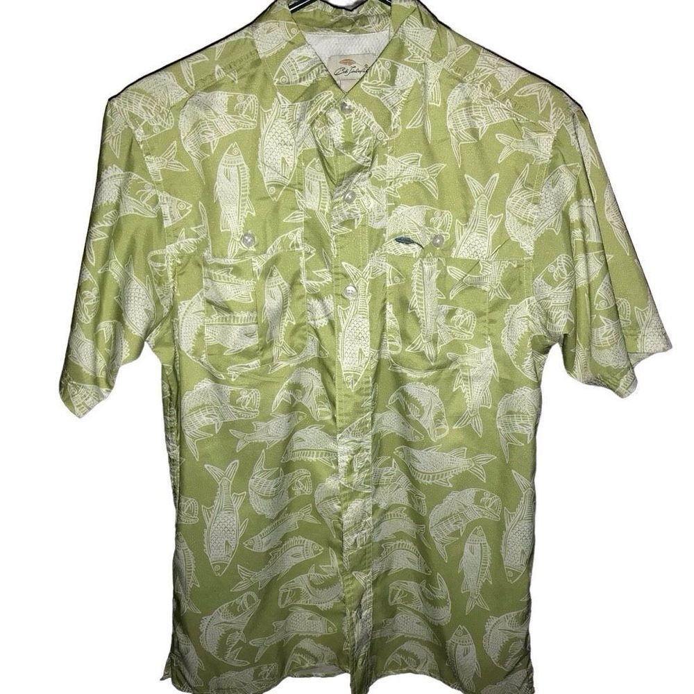 Bob Timberlake green vented fishing shirt Size Small button down Mens